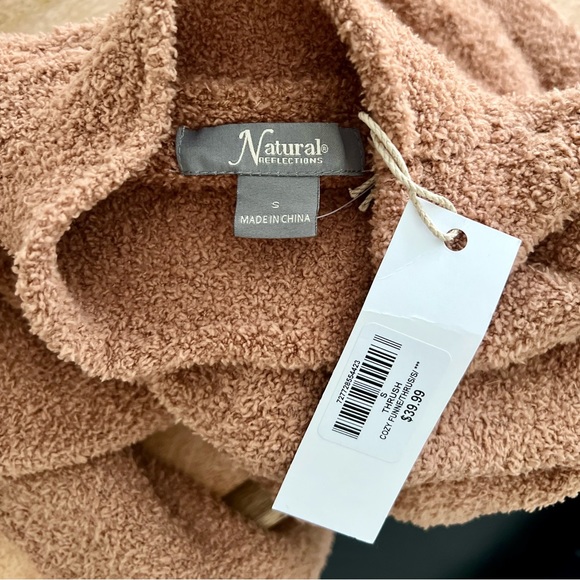 NWT Natural Reflections Cozy Turtleneck Sweater Camel Brown Size Small - Picture 4 of 5